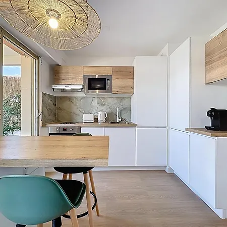 Le Petit - Piscine Et Verdure Apartment
