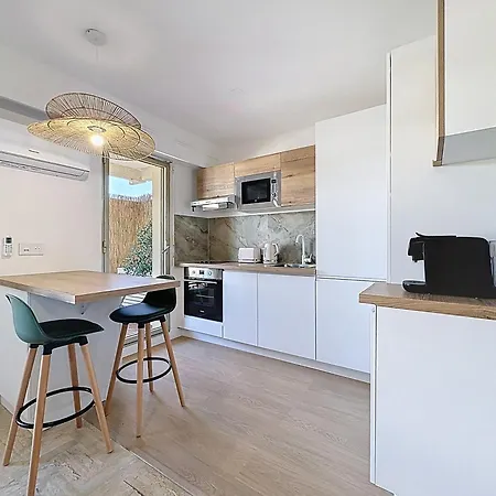 Le Petit - Piscine Et Verdure Apartment *
